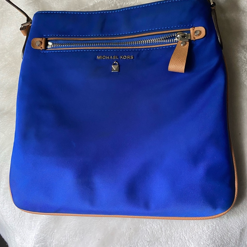Mk cross body bag SOLD
